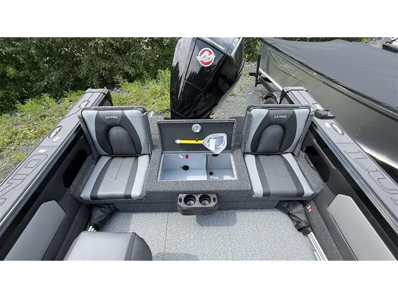 2026 Lund Boat Co 1875 Tyee Sport alt