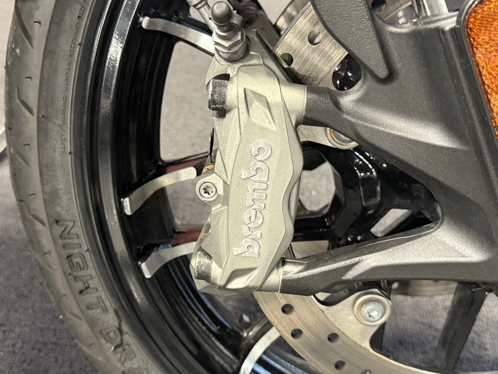 2024 Indian Motorcycle Sport Chief alt