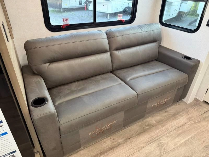 Jayco Eagle 24mle 2027 alt