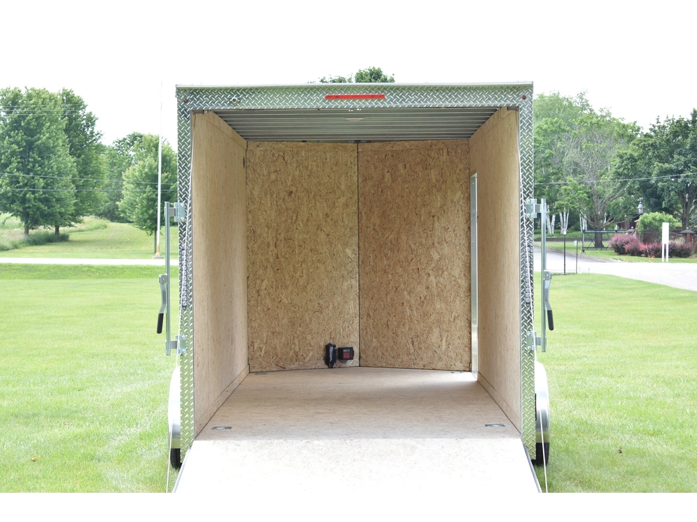 2026 Enbeck Aluminum Enclosed 8.5' X 20' Ta alt