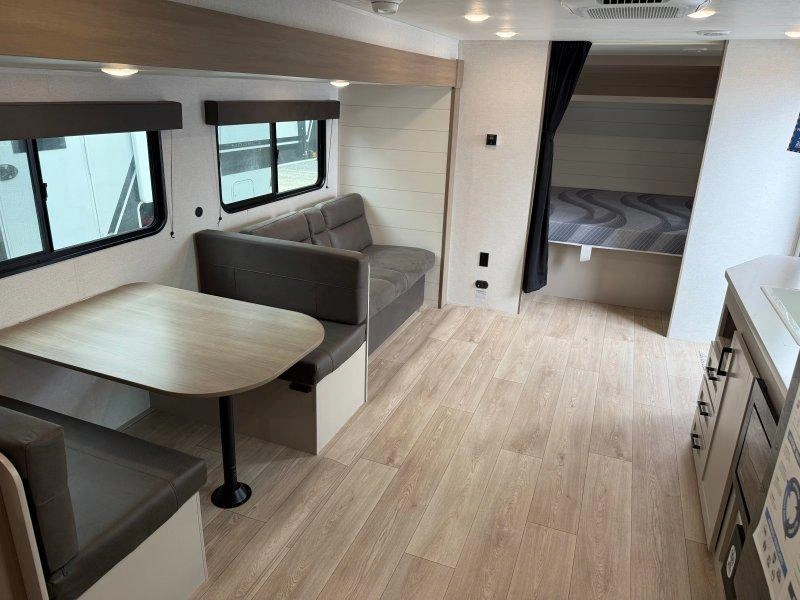 Jayco Jayflight 270bhs 2027 alt