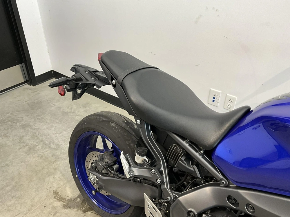 Yamaha Mt09 2023 alt