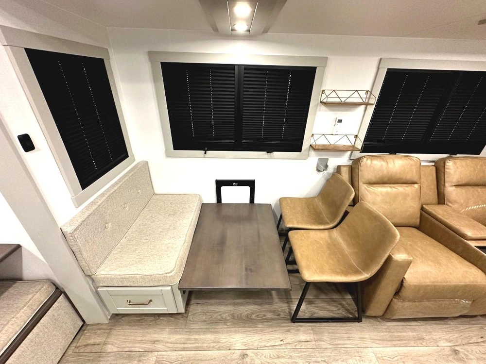 2024 Brinkley Rv Z-air 285 alt