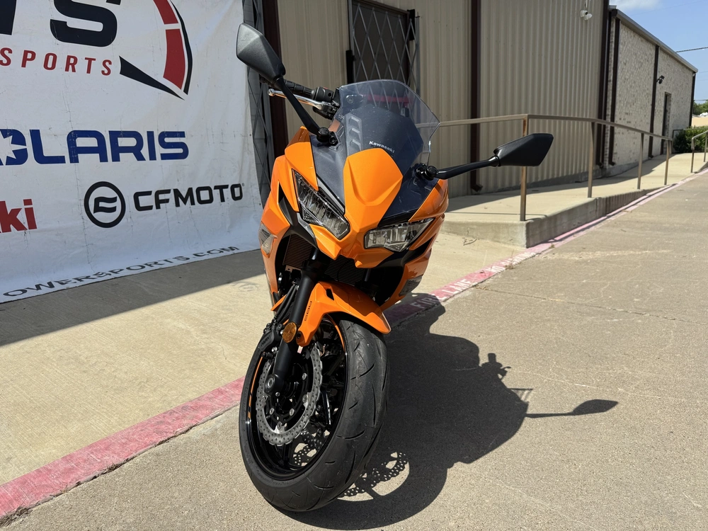 2025 Kawasaki Ninja® 650 Abs Abs alt