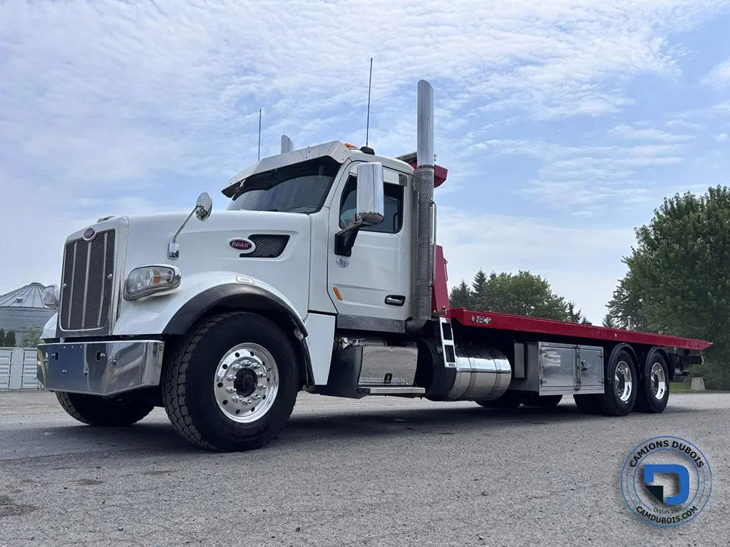 Peterbilt 567 2022