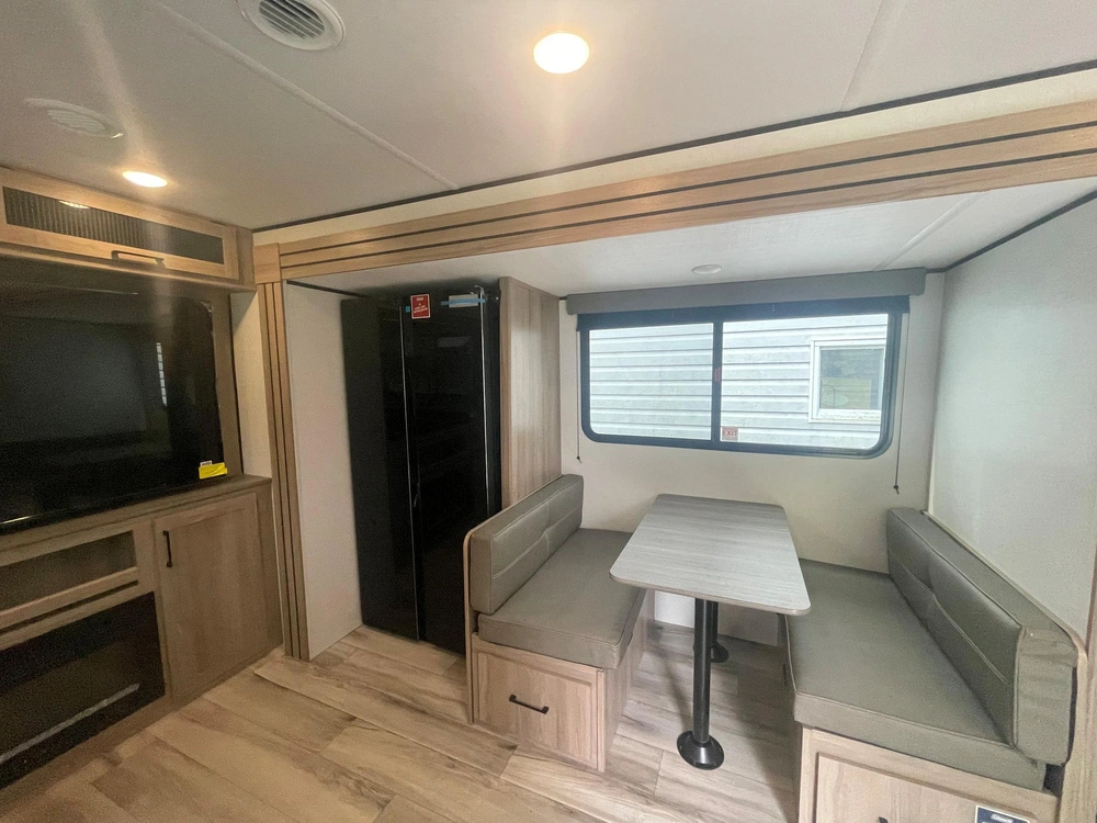 Keystone Rv Coleman 25 Rex 2026 alt