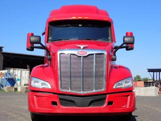 Peterbilt 579 2024
