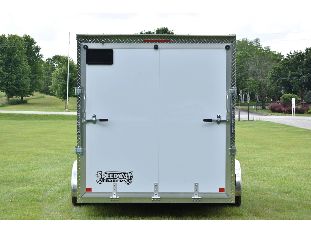 2026 Enbeck Aluminum Enclosed 8.5' X 20' Ta alt