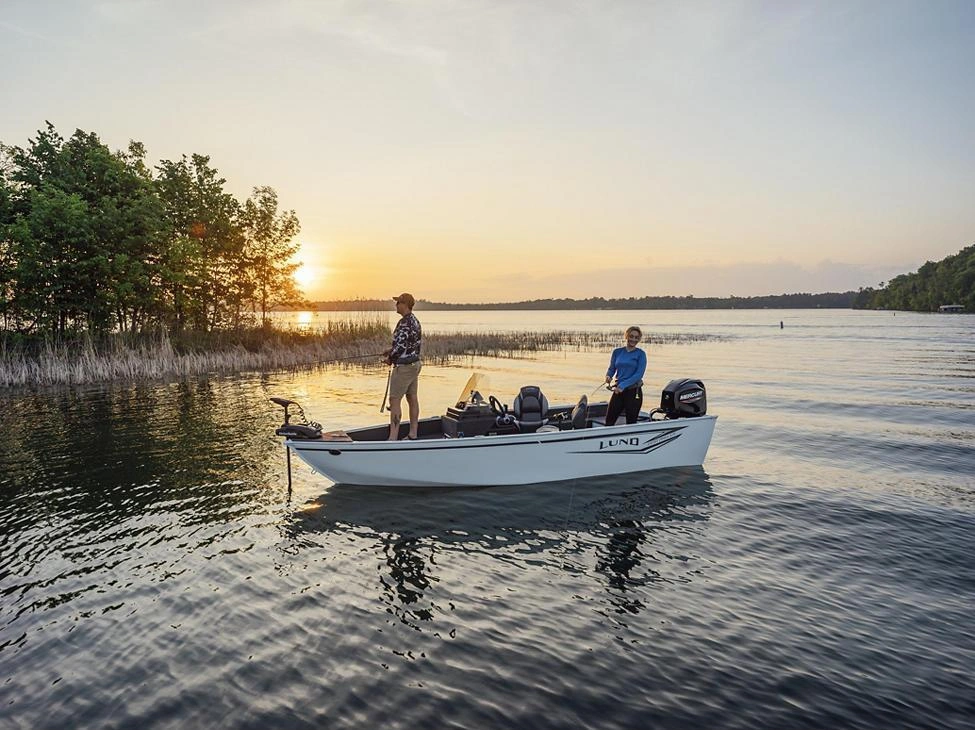 2025 Lund Boat Co 1650 Angler Tiller alt