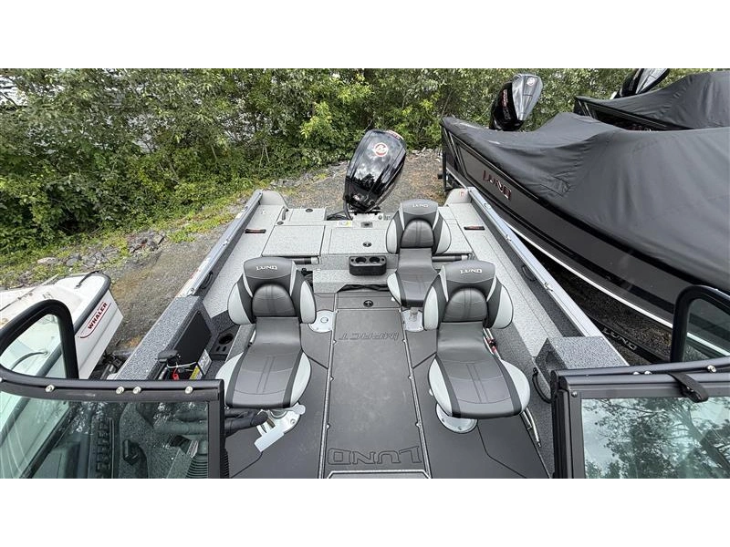 2026 Lund Boat Co 1775 Impact Xs Sport alt