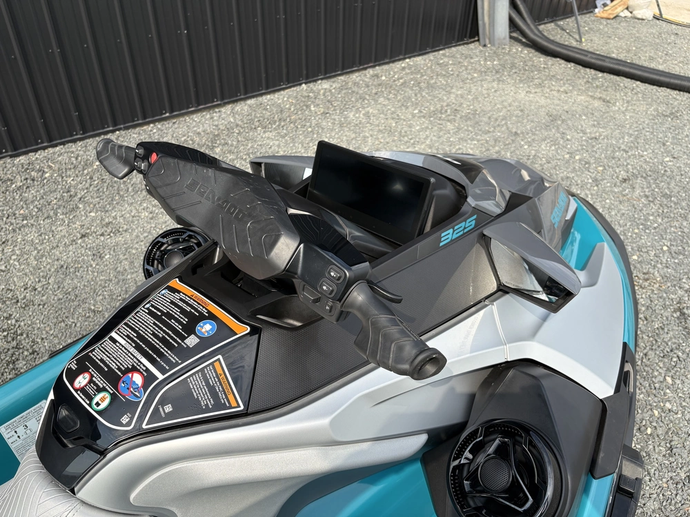 2025 Sea-doo Pwc Gtx Ltd 325 Aud Be Ibr Idf 25 alt