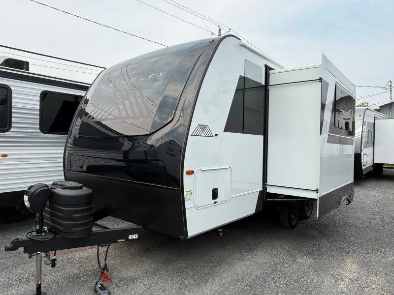Brinkley Model I Ix20 2027 alt