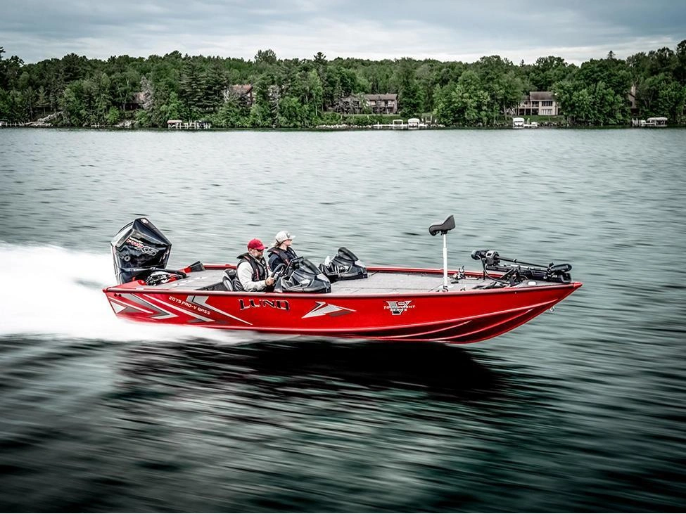 2025 Lund Boat Co 2075 Pro V Bass Xs alt