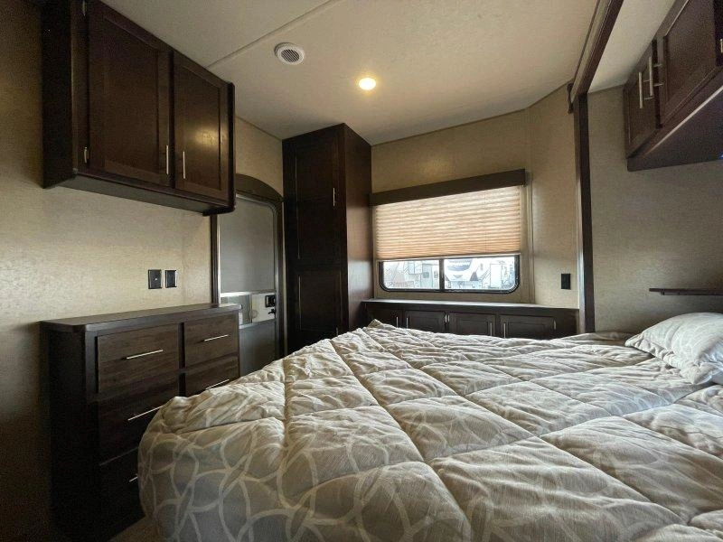 Forest River Cherokee Timberwolf 39fk 2017 alt