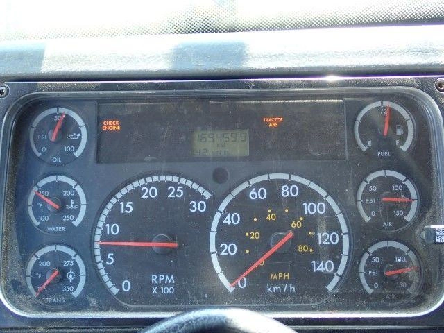 Freightliner Fl80 2004