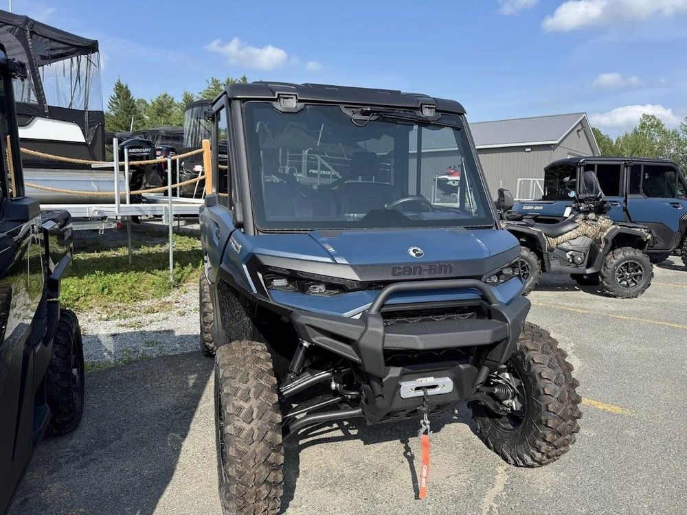 2026 Can-am Defender Limited Hd11 alt