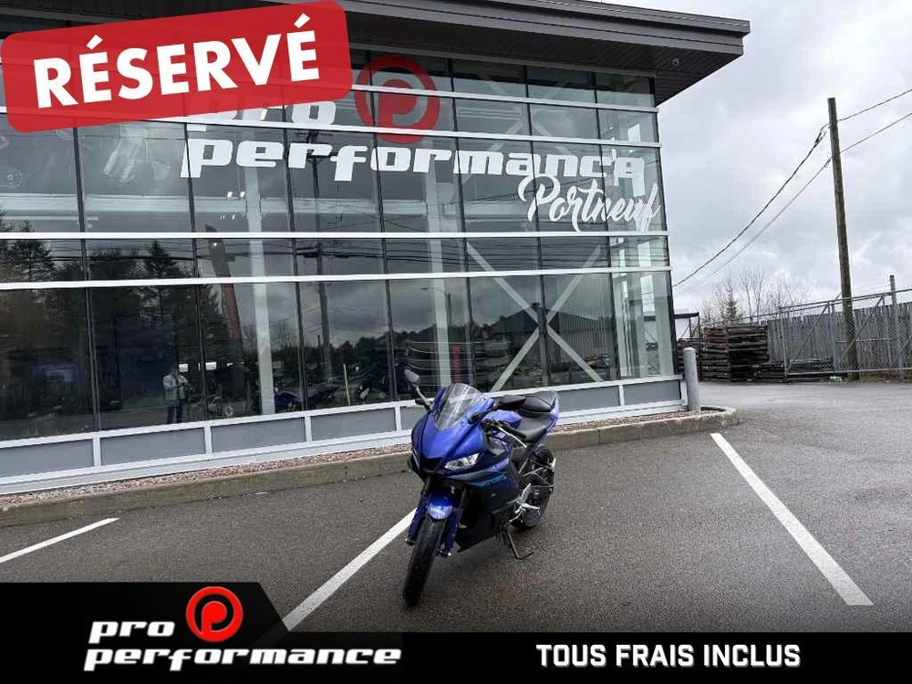 2024 Yamaha Yzfr3 alt