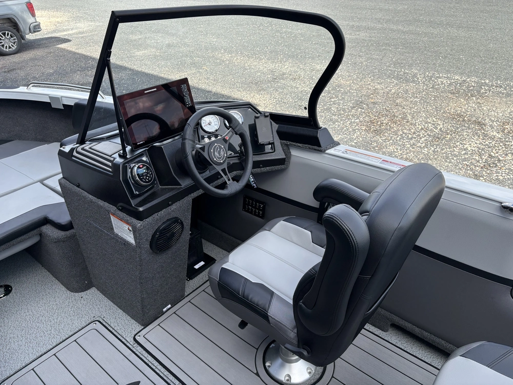 2026 Crestliner 2250 Sportfish alt