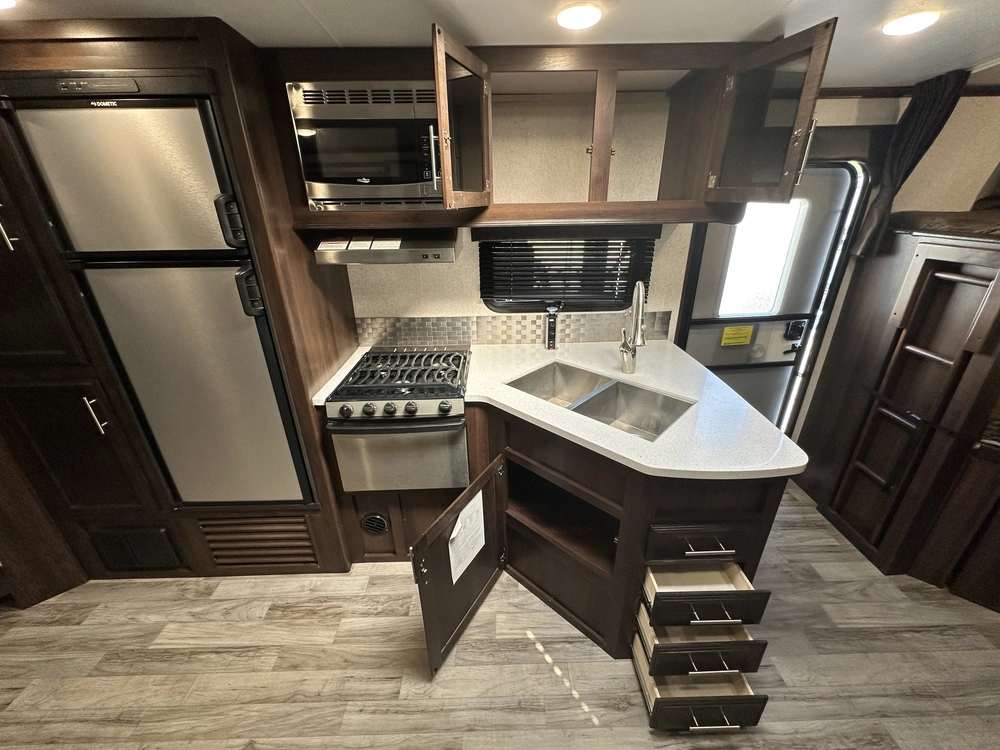 2019 Jayco White Hawk 32bhs alt