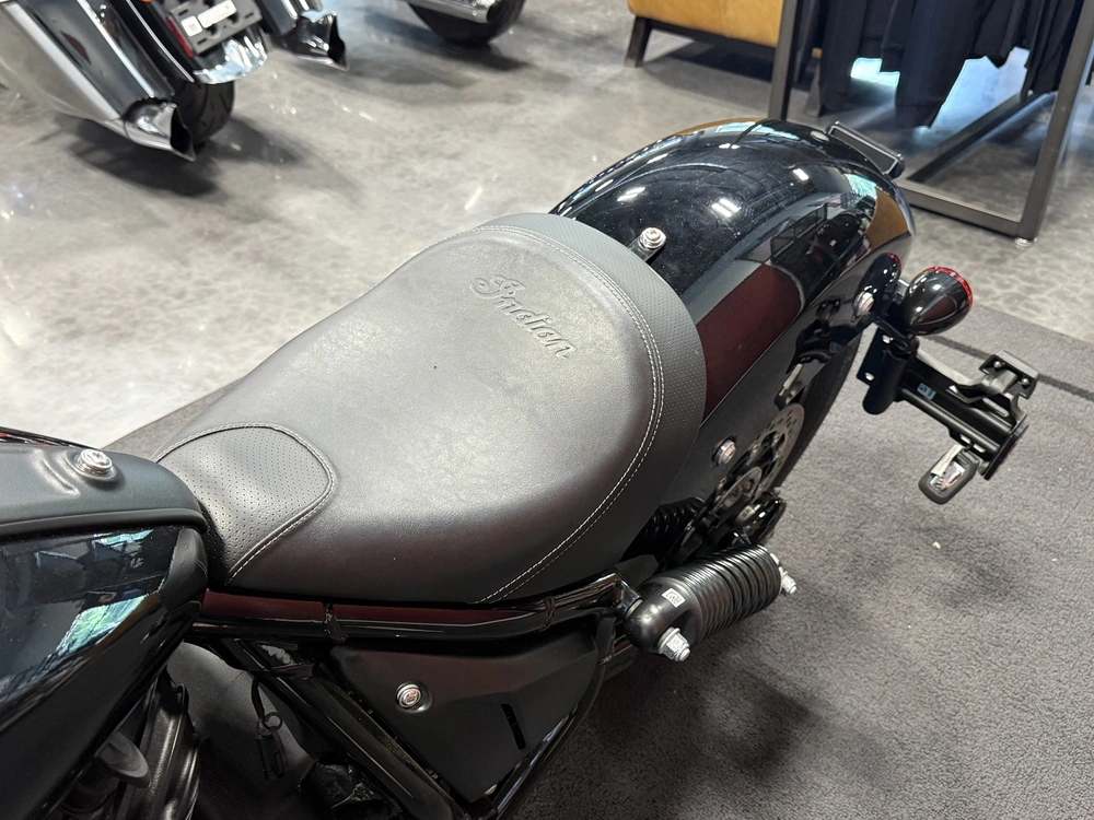 2025 Indian Motorcycle Chief alt