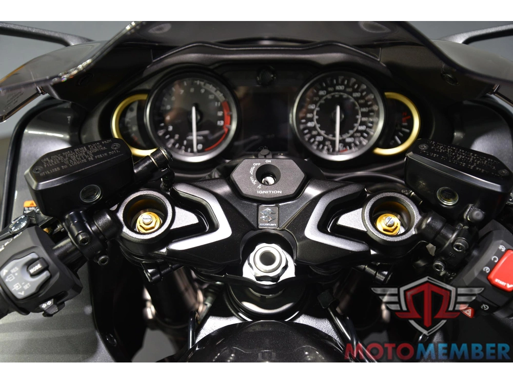 2024 Suzuki Hayabusa alt