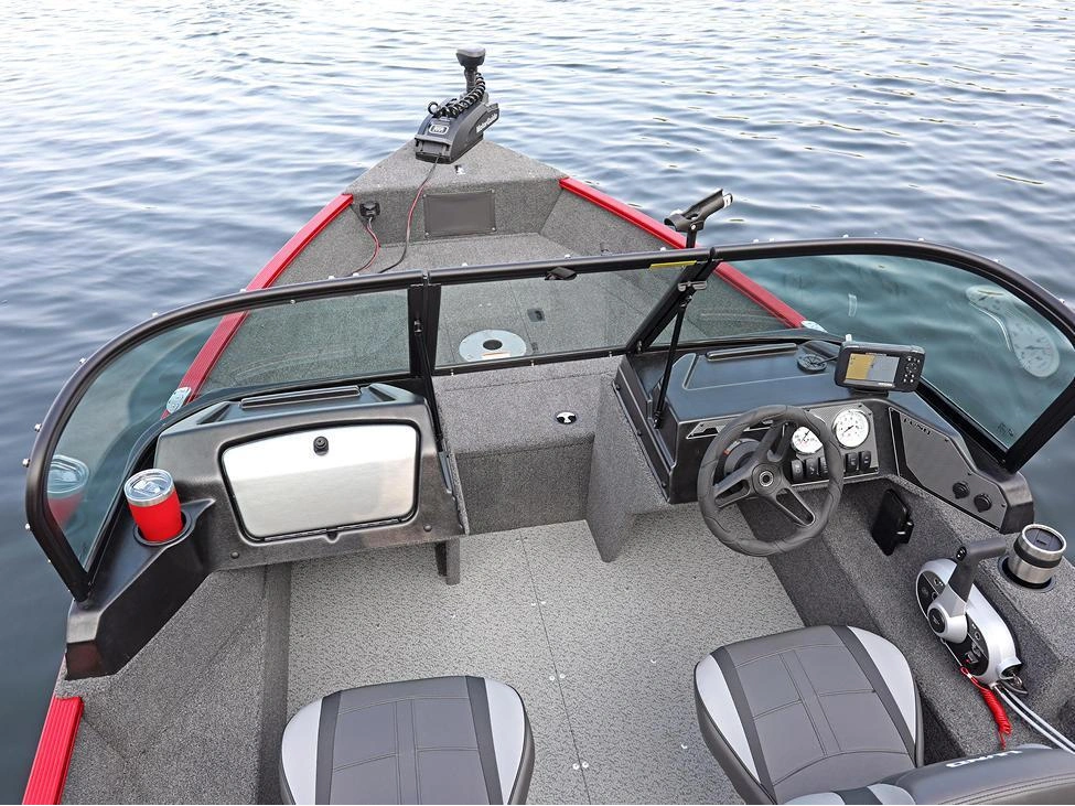 2025 Lund Boat Co 1650 Angler Tiller alt