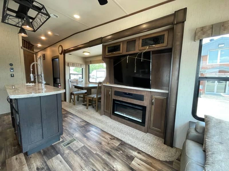 Forest River Sandpiper 372lok 2020 alt