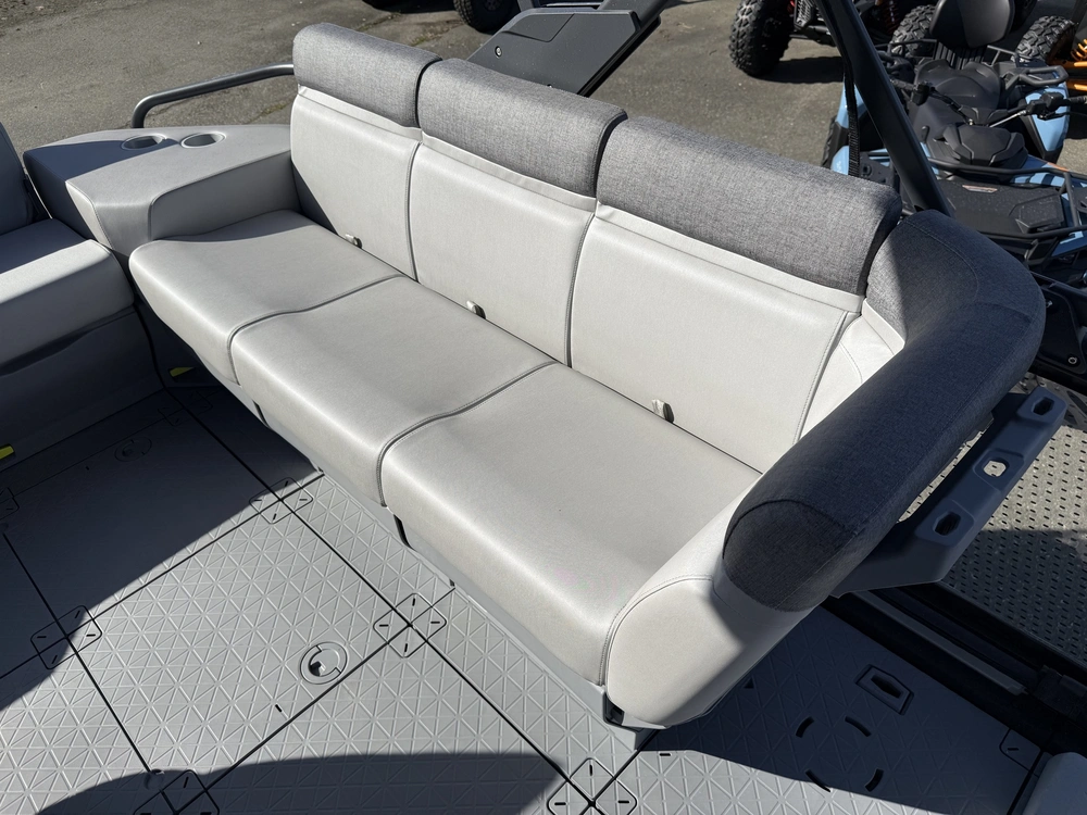 2025 Sea-doo Switch Sport 18' alt