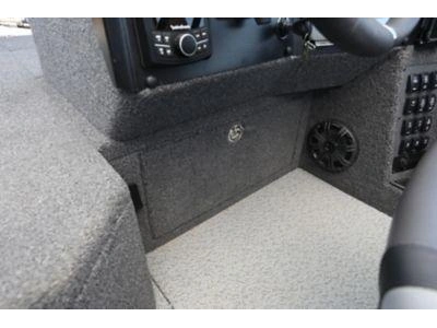 2026 Lund Boat Co 1875 Pro V Sport alt