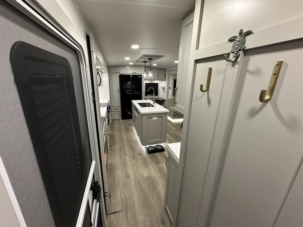 2024 Brinkley Rv Z-air 285 alt