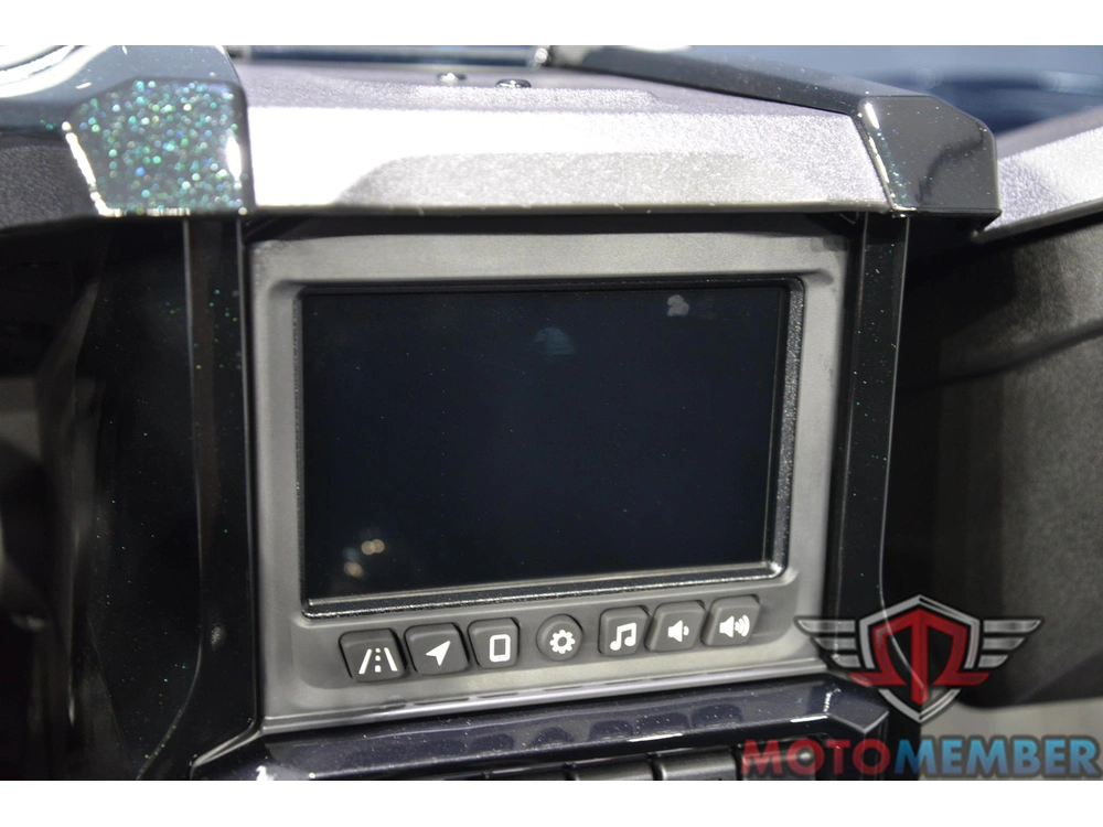 2026 Slingshot Grand Touring Manual alt