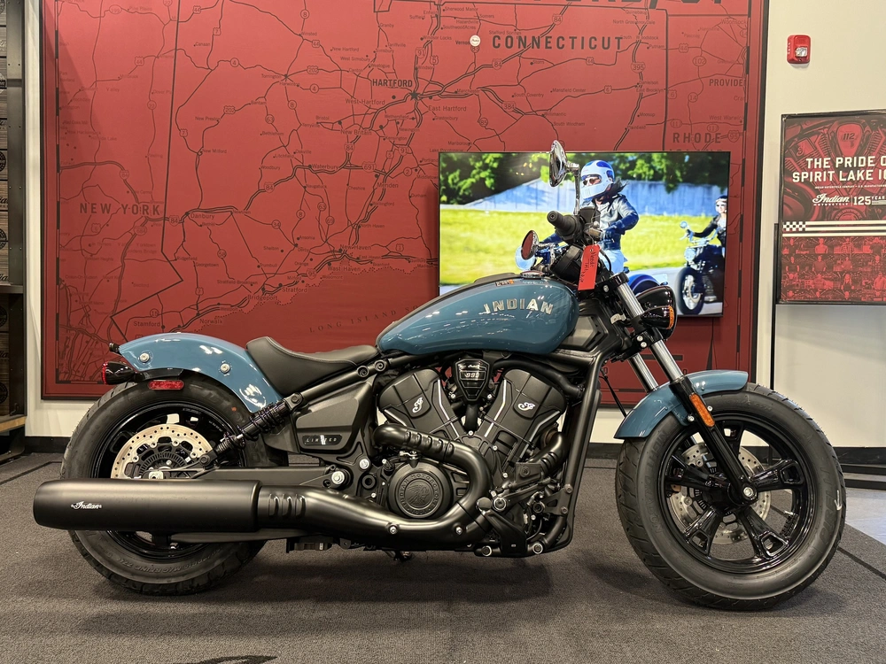 2026 Indian Motorcycle Scout Sixty Bobber Limited alt