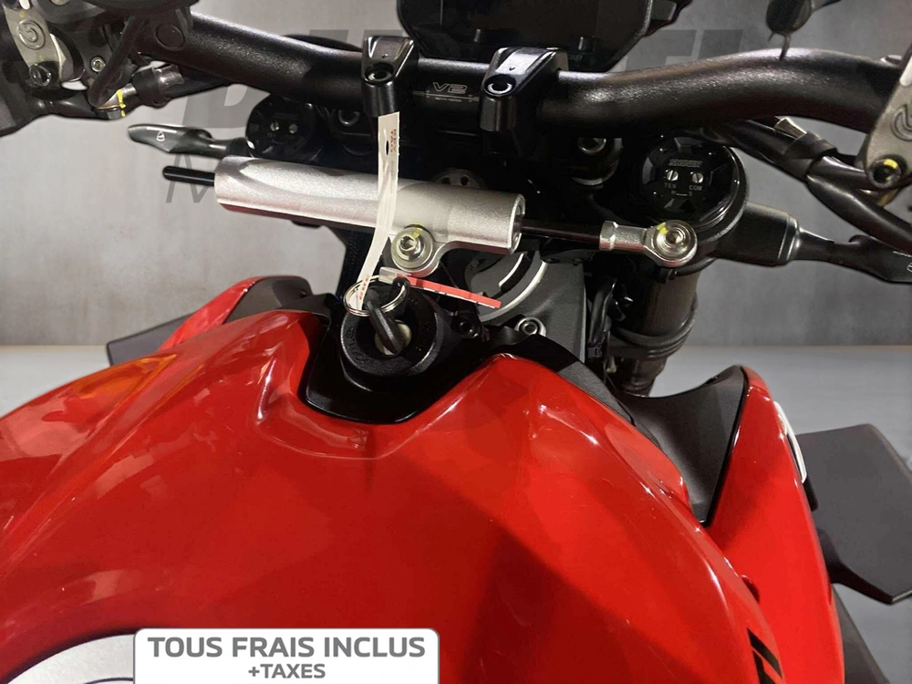 Ducati Streetfighter V2 2024 alt