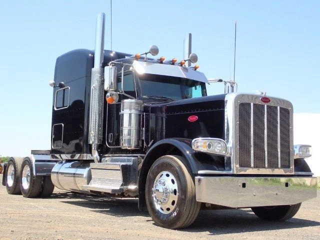 2024 Peterbilt 389