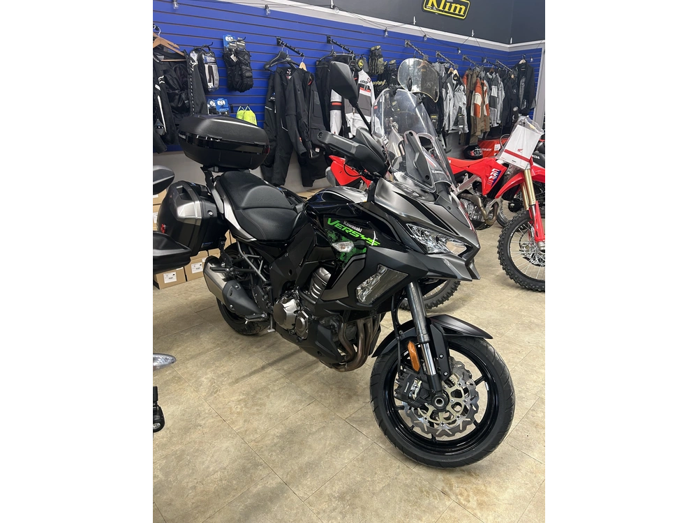 Kawasaki Versys 1000 2022 alt