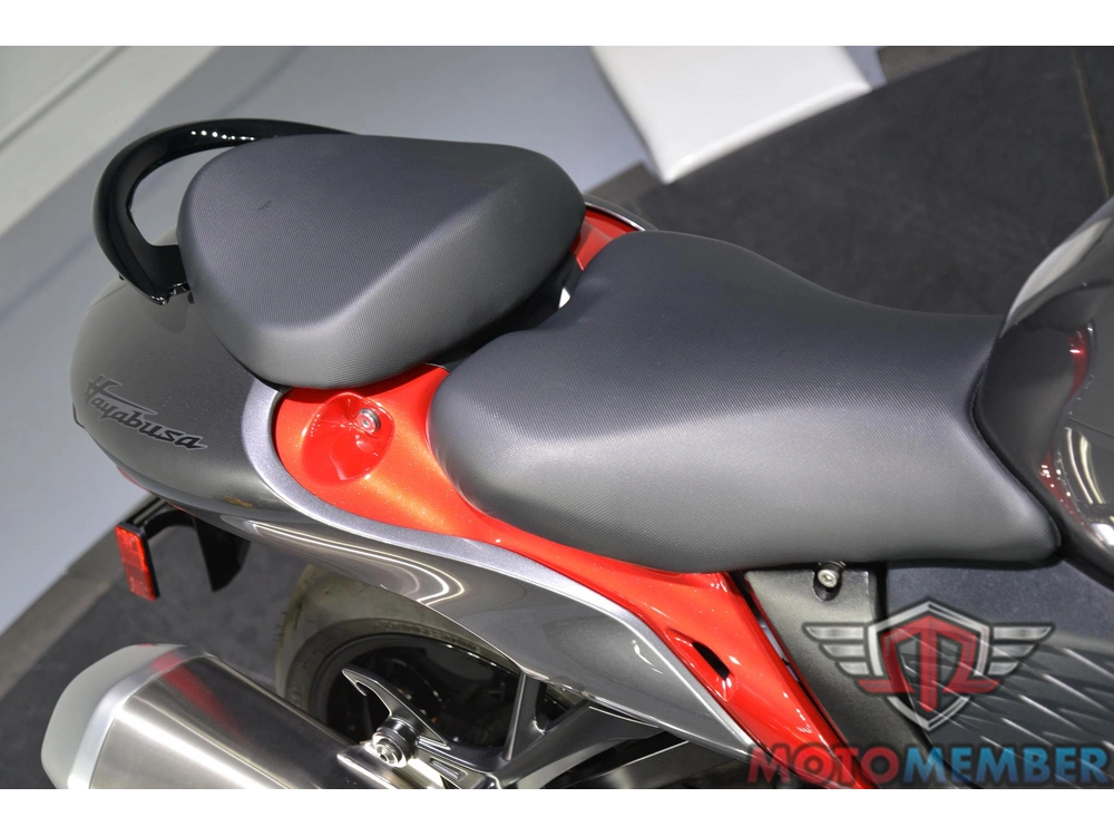 2024 Suzuki Hayabusa alt