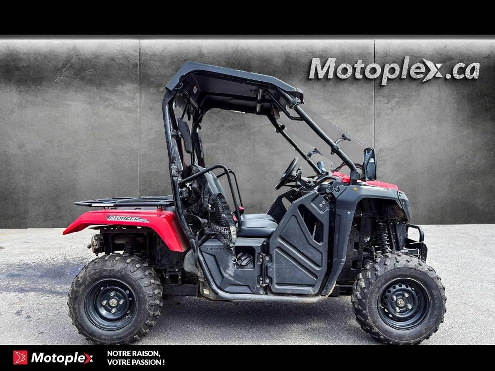 2018 Honda Pioneer 500 alt