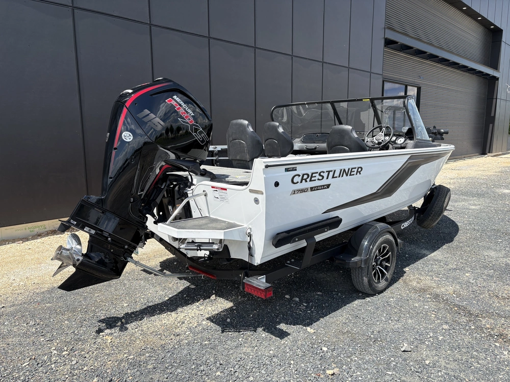 2025 Crestliner Hawk 1750 Wt alt
