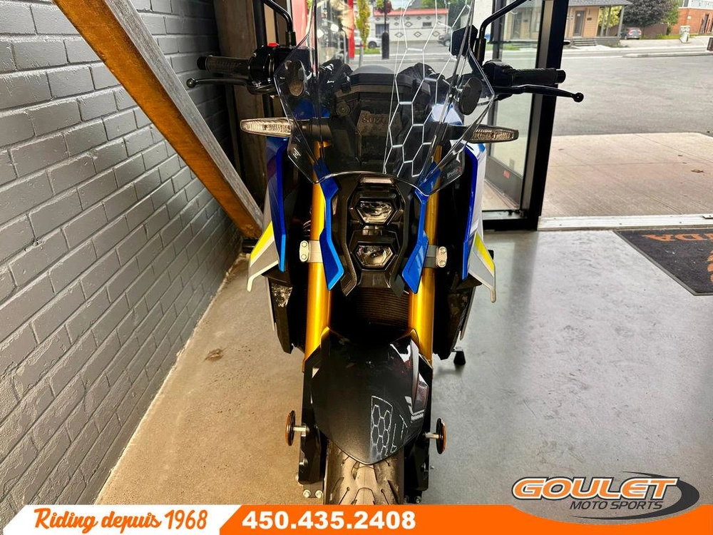 Suzuki Gsxs 1000 Bleu 2023 alt