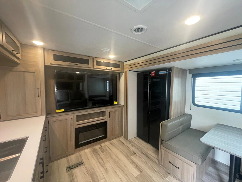Keystone Rv Coleman 25 Rex 2026 alt