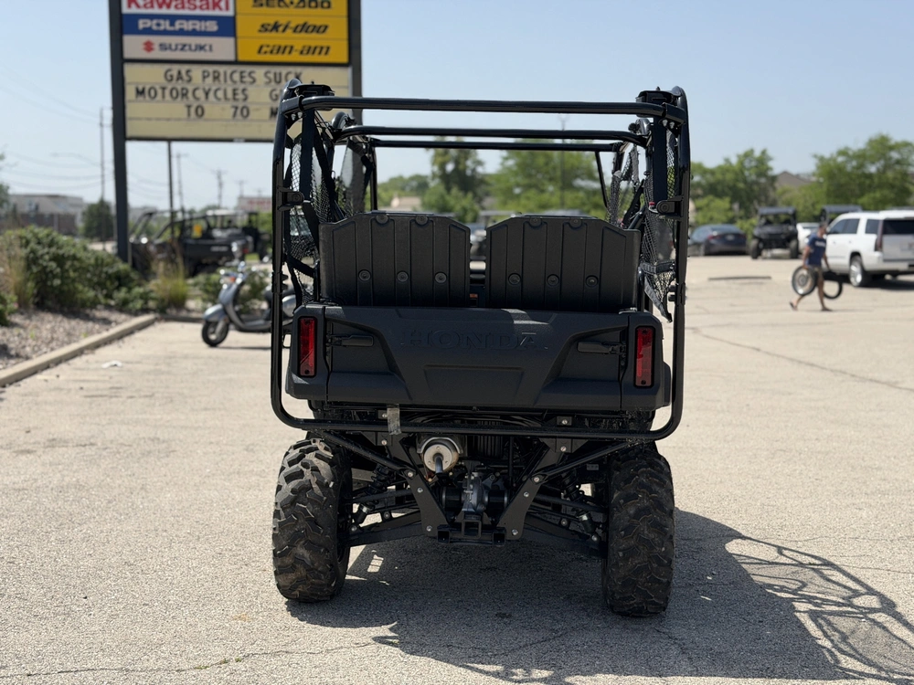 2026 Honda Pioneer 700-4 alt