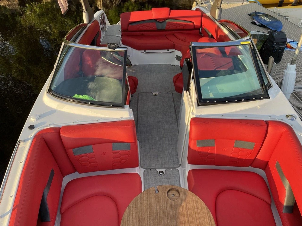 Four Winns Hd5 Surf Elevate 350hp 2022 alt
