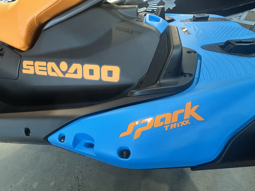 2026 Sea-doo Spark™ 1up Trixx 90 alt