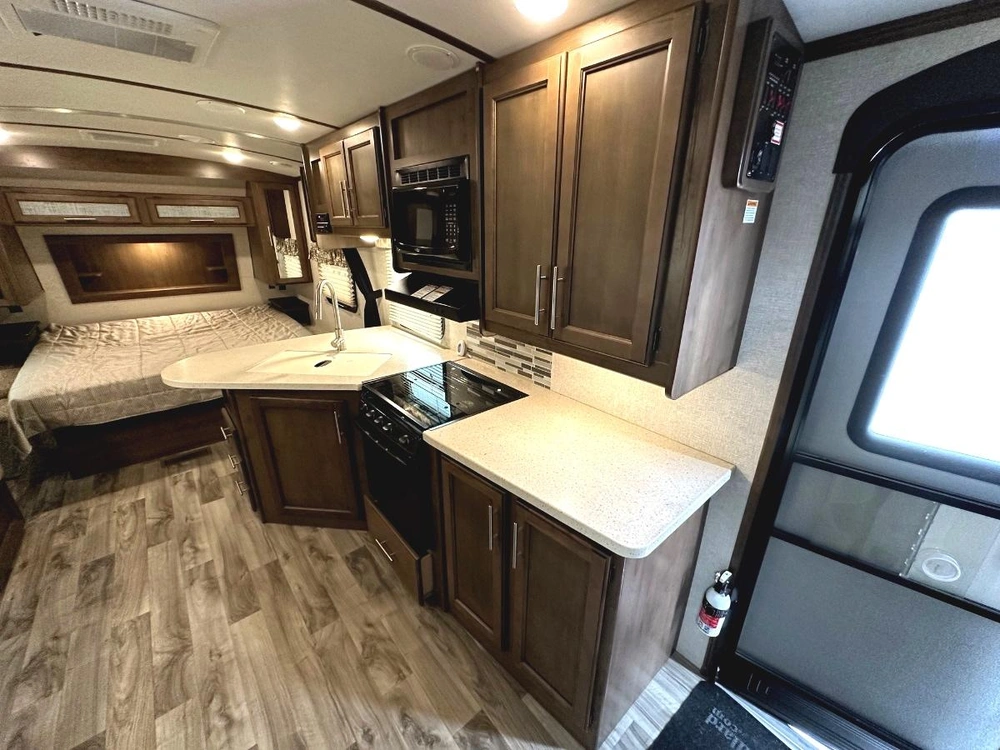 2018 Keystone Rv Cougar 22rbs alt