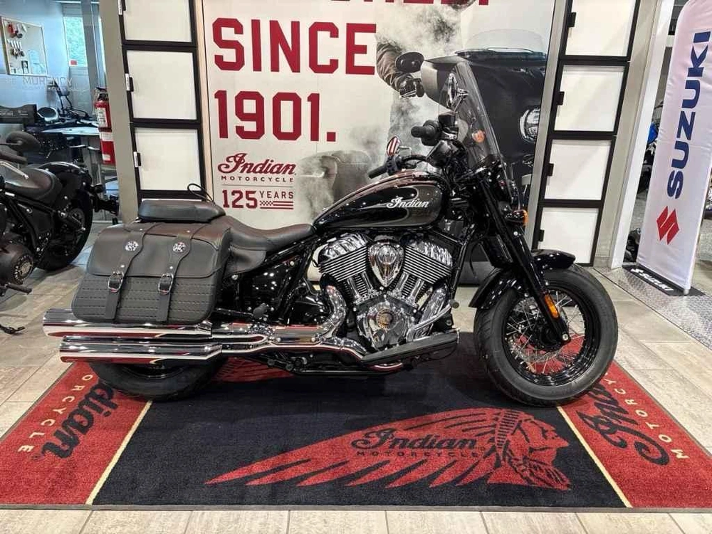 2026 Indian Motorcycle Indian Super Chief Limited alt