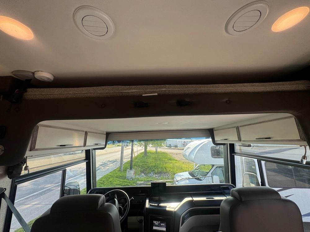 Jayco Precept 34b 2023 alt