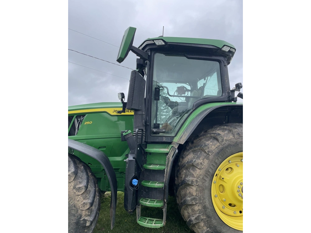 John Deere 7r 250 2021 alt