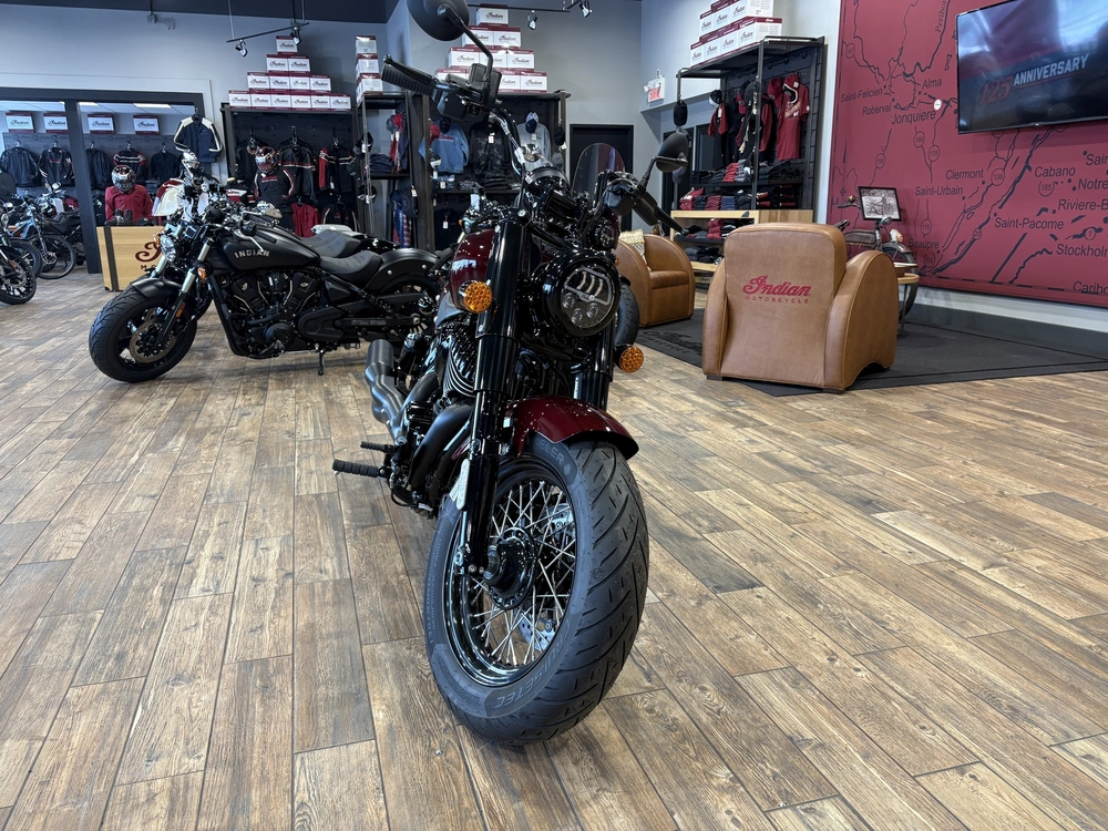 Indian Motorcycle Chief Bobber 2025 alt