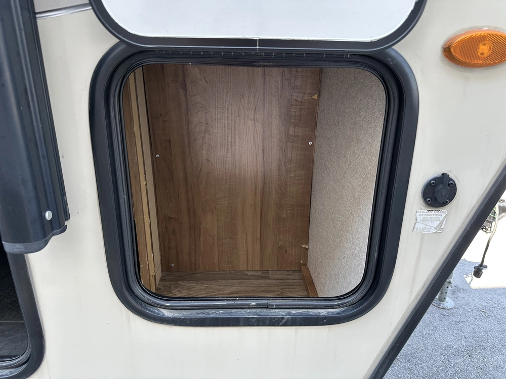 Flagstaff Micro-lite 23lb 2018 alt