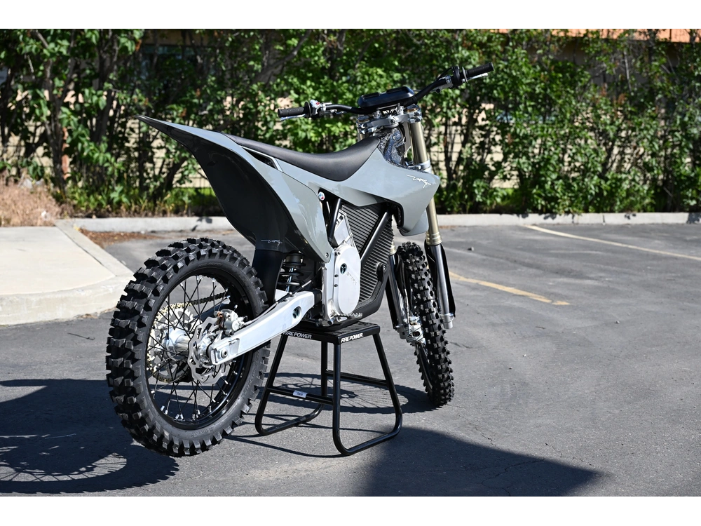 2025 Stark Future Varg Mx 1.2 60 Hp alt